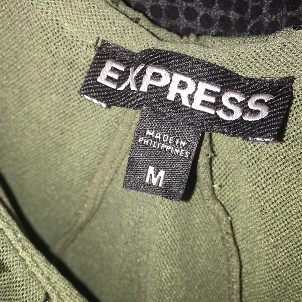 Express Tank Top With Chain Straps - Picture 4 of 4